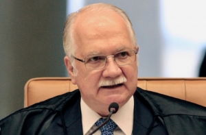 INSS: Ministro Edson Fachin vota a favor de pagar retroativo a revisão da vida toda