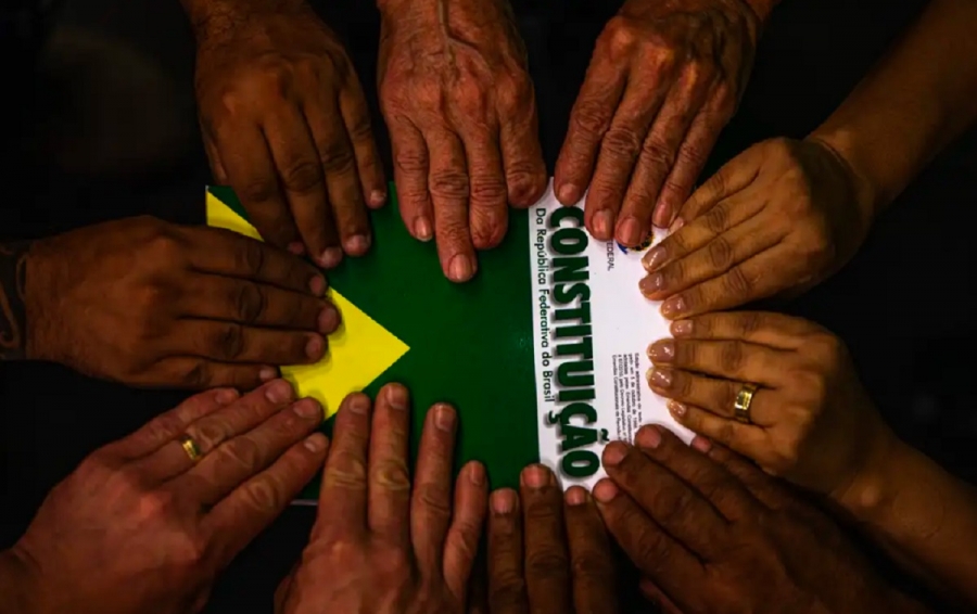 Brasil comemora 200 anos de constitucionalismo com compromisso de defesa da Constituição Cidadã