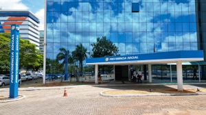 Com reajuste de 3,9%, teto do INSS chega a R$ 8.475,55 em 2026