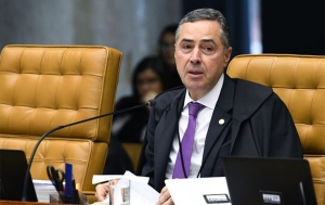 STF aponta riscos coletivos e autoriza demissão de trabalhador sem vacina