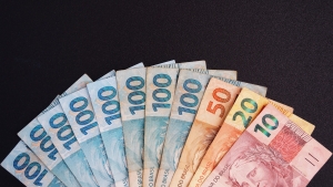 VIBRA | SITRAMICO-RJ questiona bônus milionário pago a diretores da Petros
