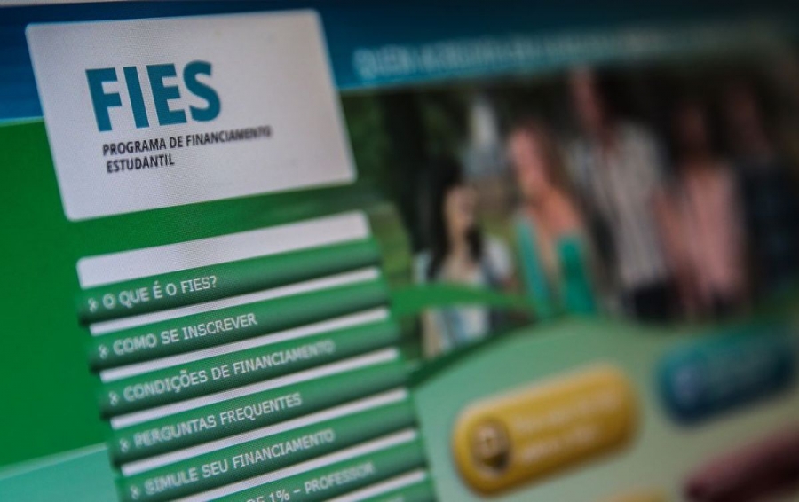 Fies tem inscrições prorrogadas até esta segunda-feira